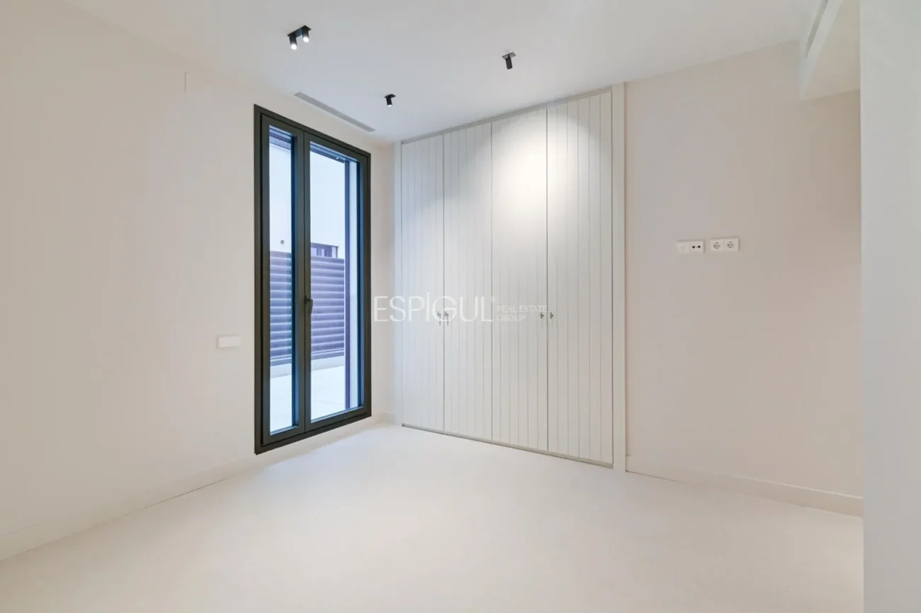 Pis exclusiu d’obra nova amb 104 m² d’espai exterior a Sant Gervasi-Galvany
