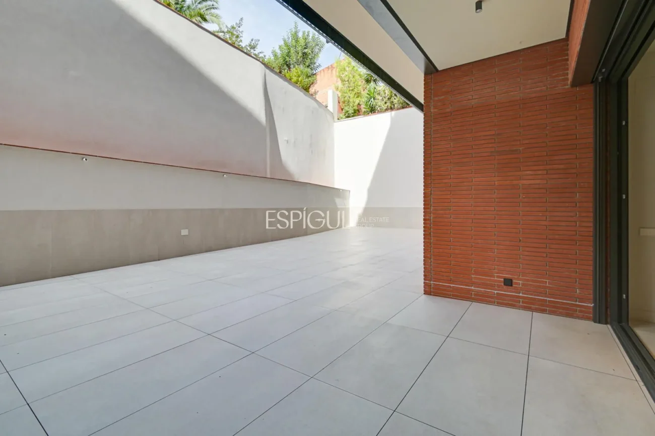 Pis exclusiu d’obra nova amb 104 m² d’espai exterior a Sant Gervasi-Galvany