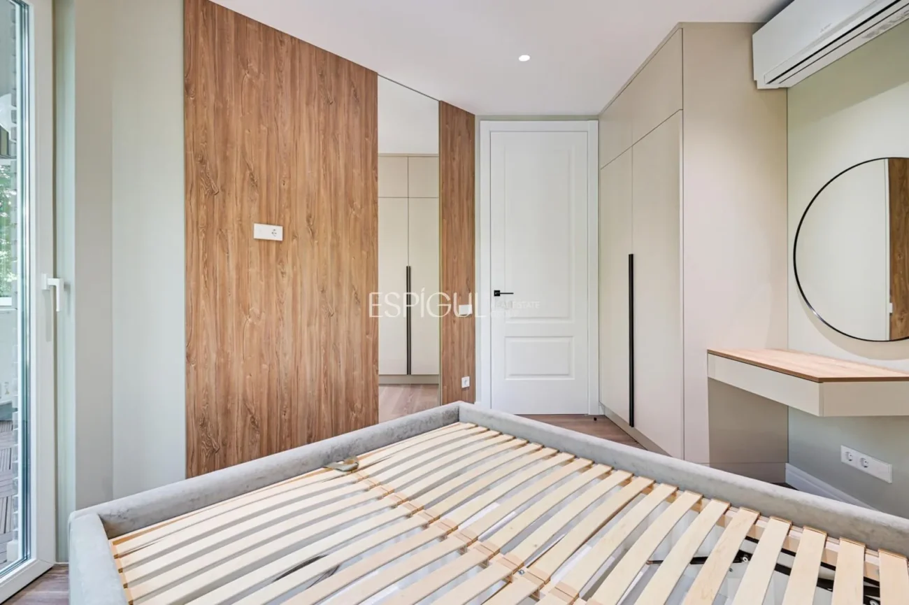 Exclusive Apartment for Sale on Calle Bruc, Barcelona
