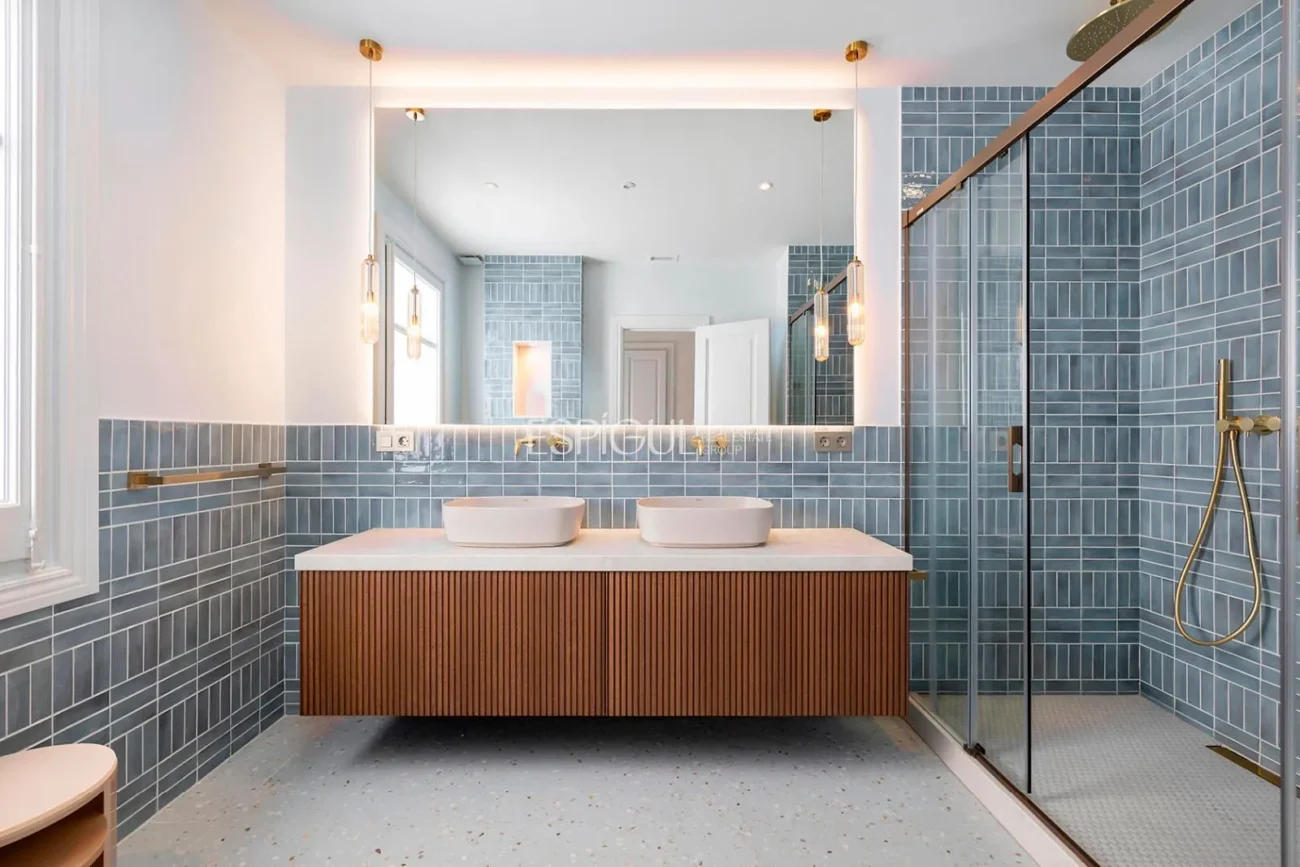 Exquisite Luxury Apartment for Sale in Sant Gervasi