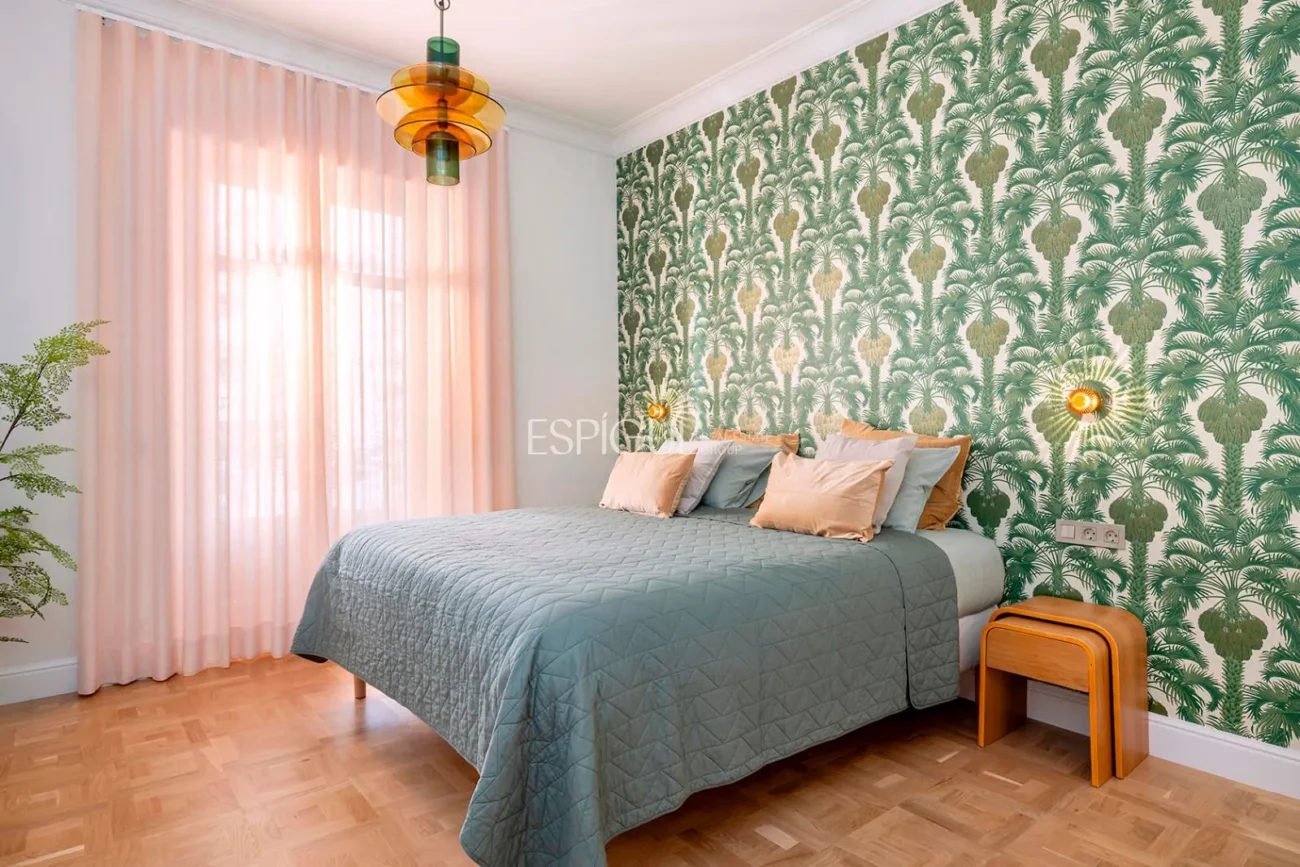 Exquisite Luxury Apartment for Sale in Sant Gervasi