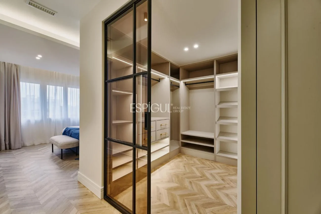 Makellose Wohnung mit Balkon in Diego de León, Stadtteil Salamanca