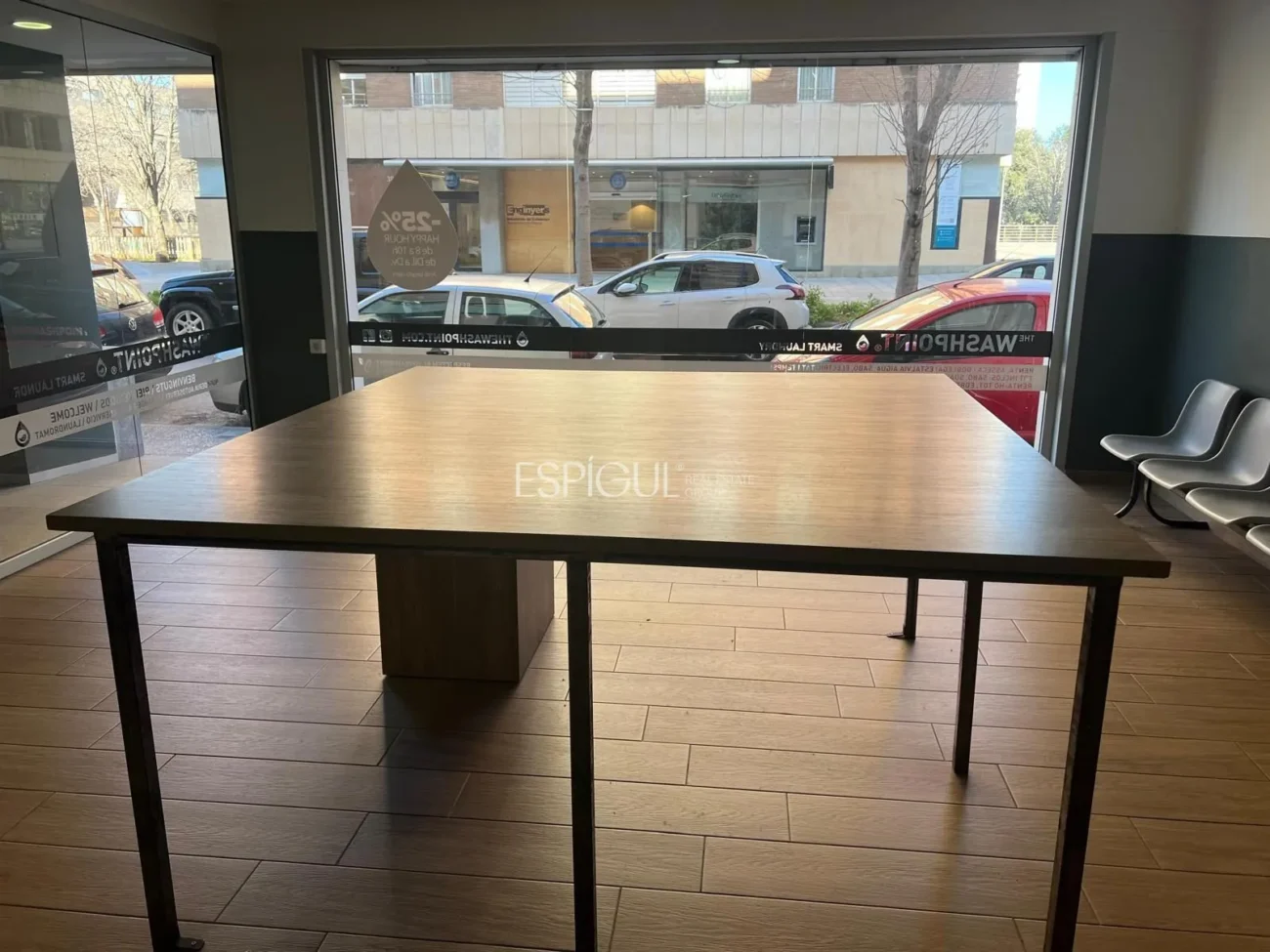 Local loué avec une rentabilité élevée