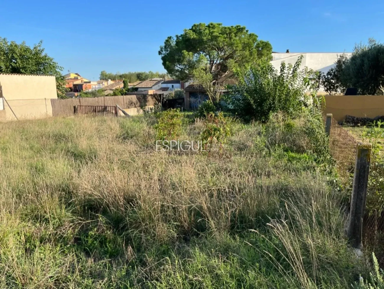 Plot of 560 Square Meters Located in Riudellots De La Selva