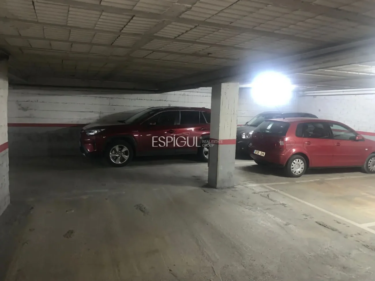 Parking doble en calle Pare Coll