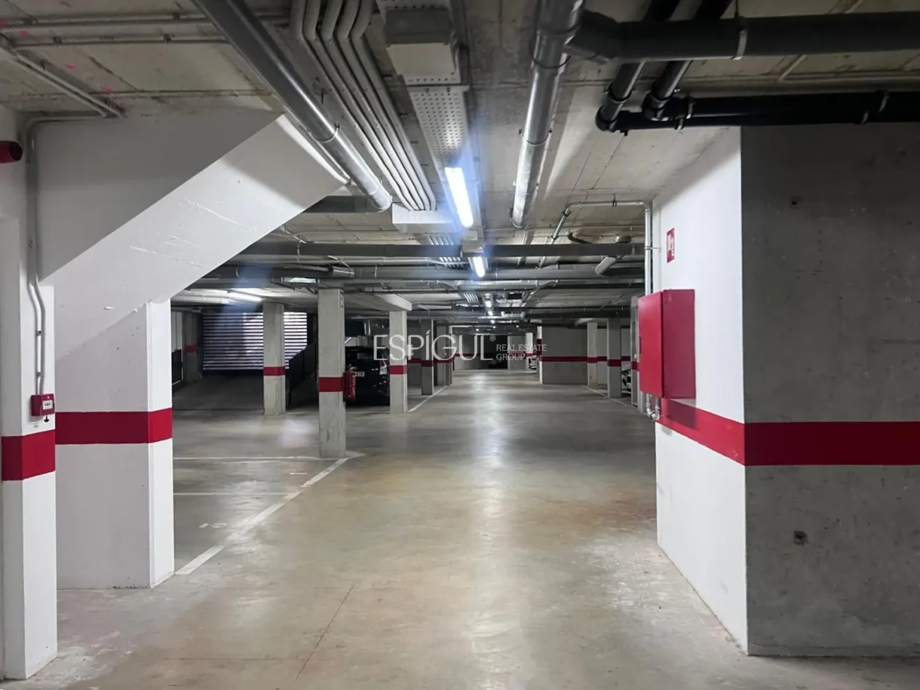 Parkplatz im Zentrum von Fornells de la Selva