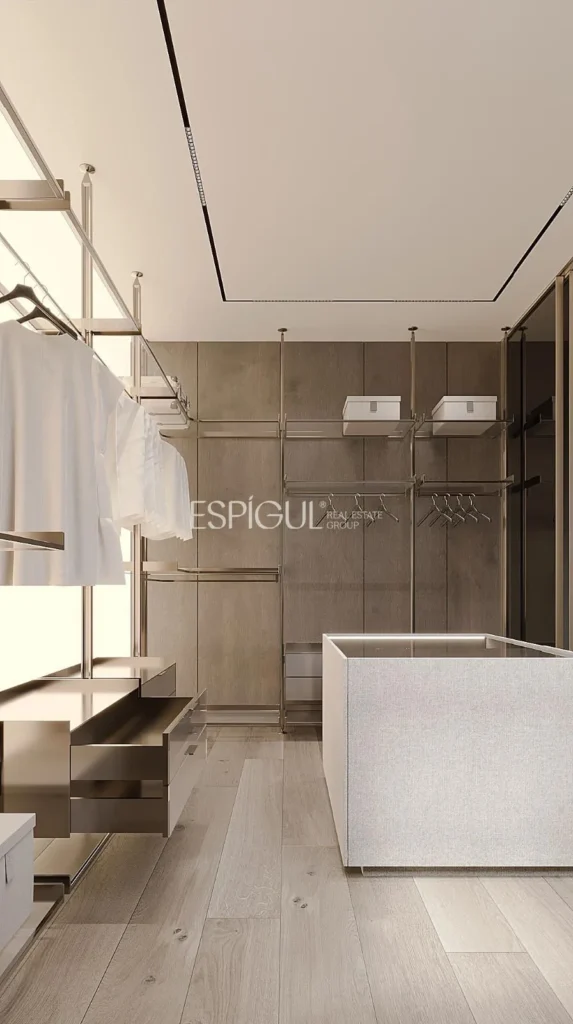Piso de lujo en venta en Avenida de Pau Casals, Barcelona