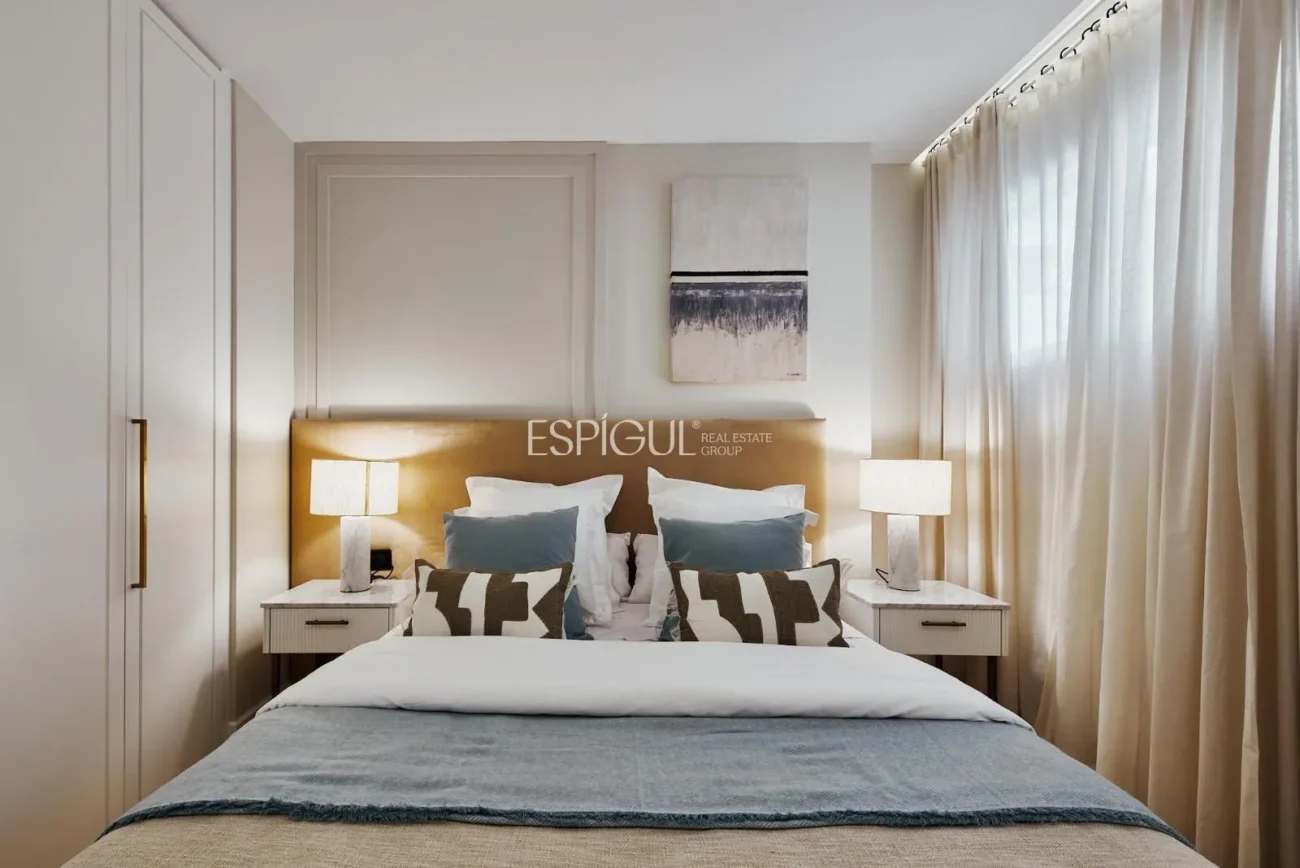 Appartement dans un immeuble avec piscine, Calle General Oraa, Lista