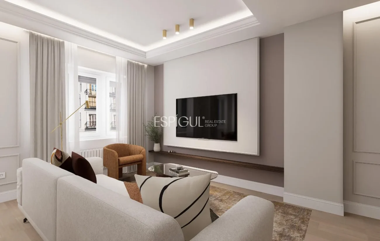 Appartement rénové à vendre dans la rue Padilla, Lista