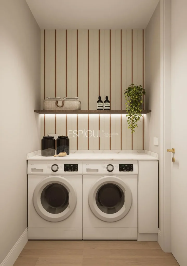Renovated Apartment for Sale on Calle Padilla, Lista