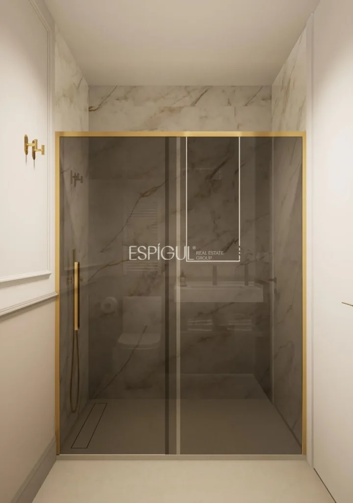 Renovated Apartment for Sale on Calle Padilla, Lista