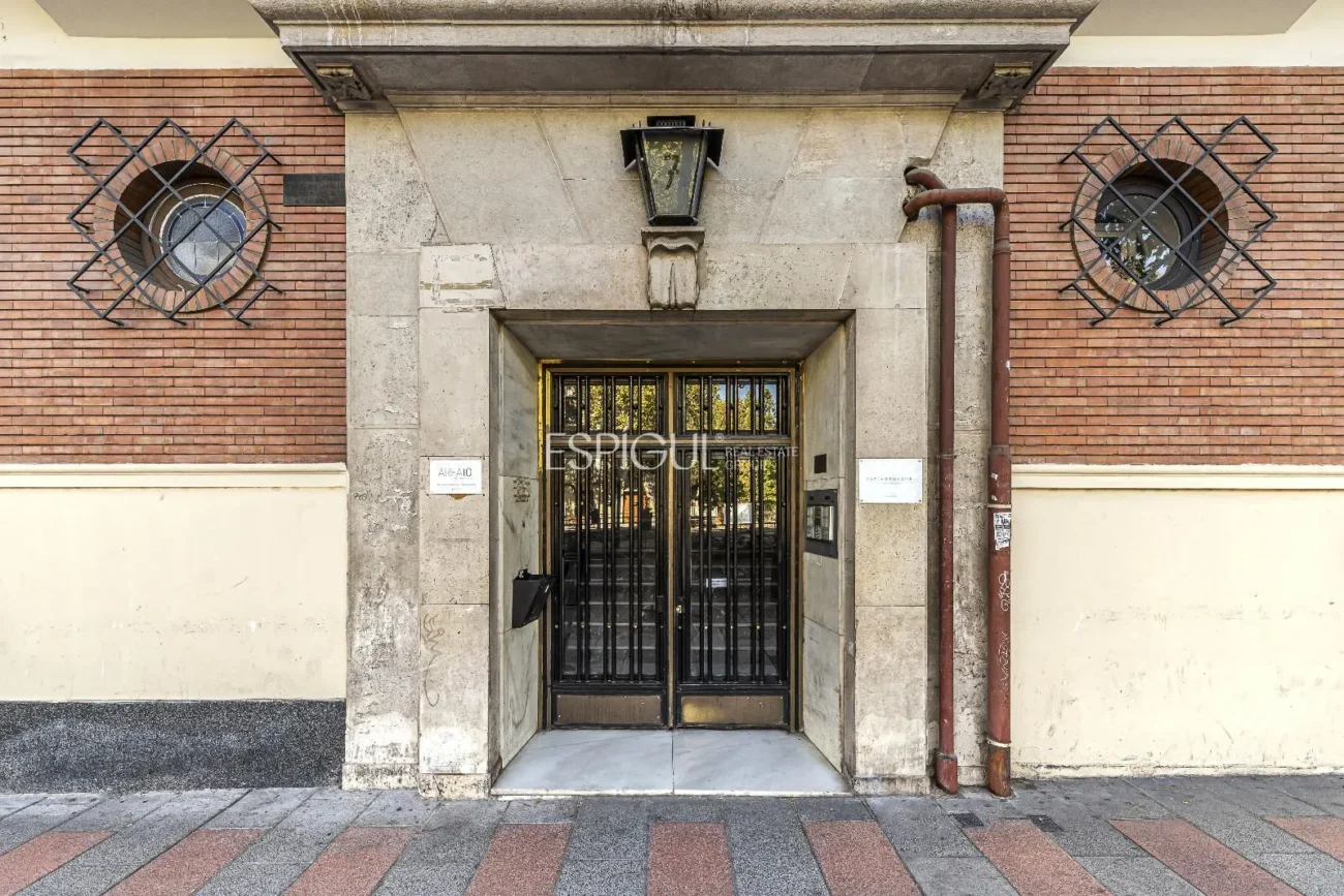 Pis reformat al carrer Francisco Silvela, Lista