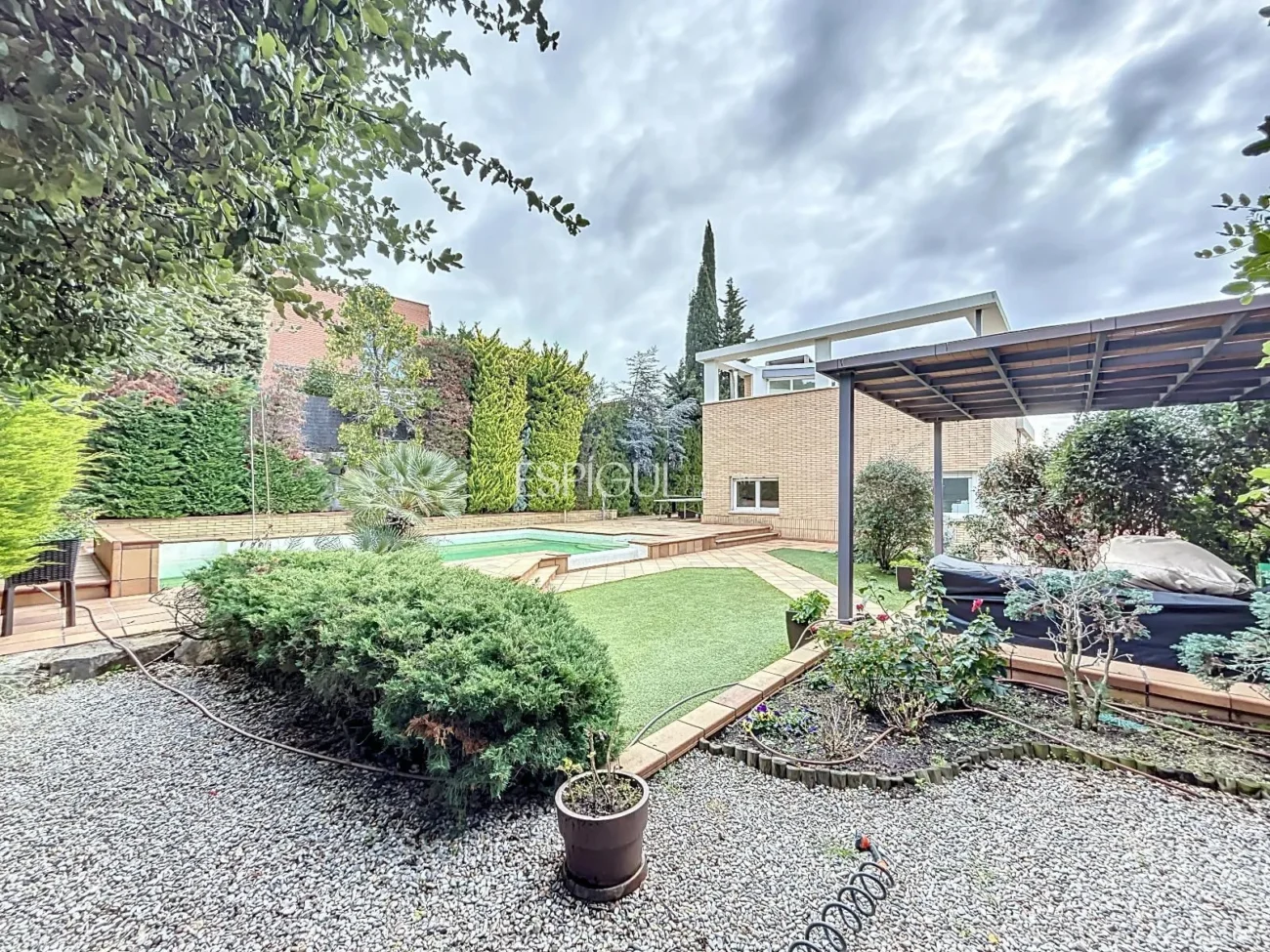 Anwesen mit herrlichem Panoramablick in Sant Berger, Teià