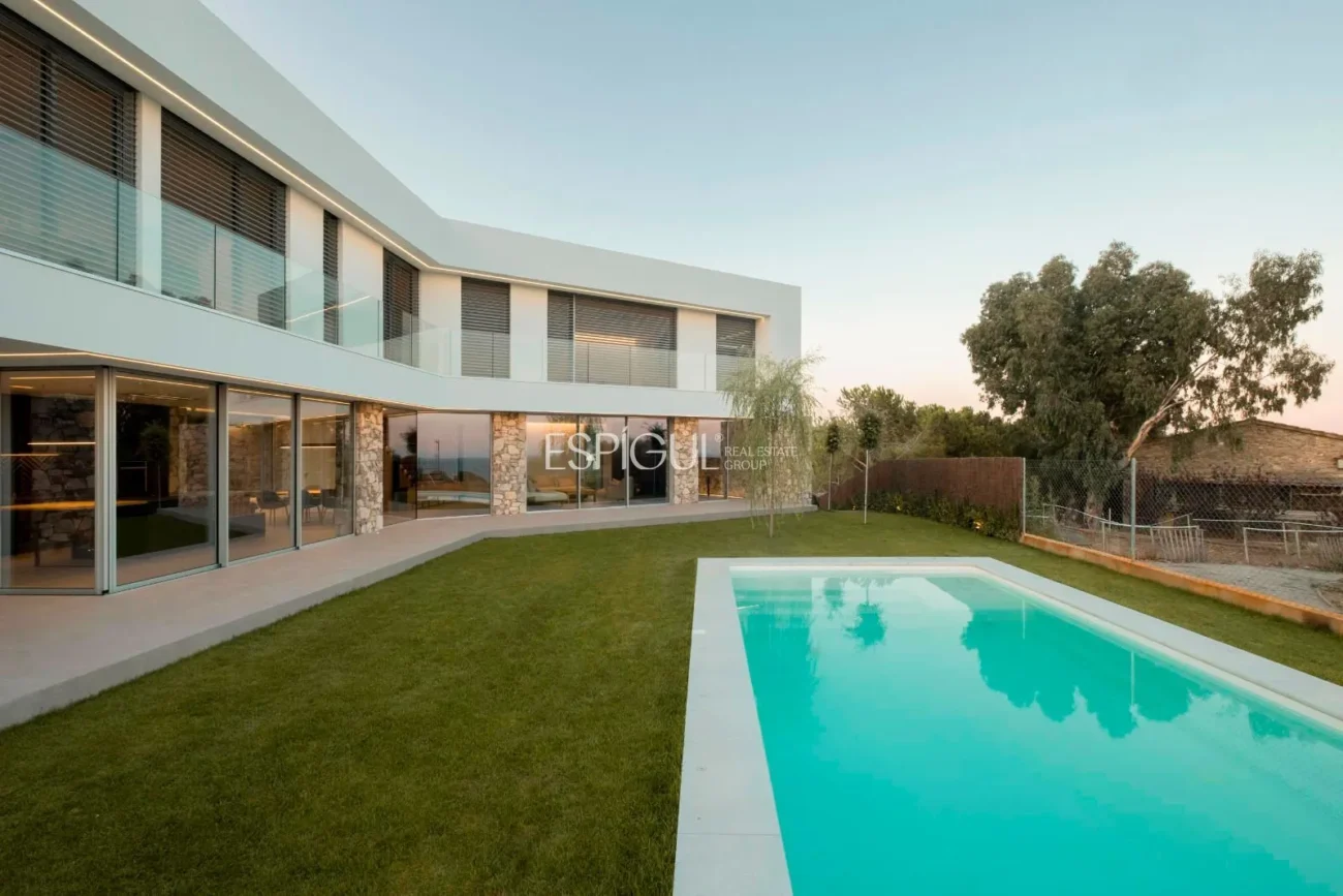 Contemporary Design Residence in Teià with a Pool and Private Garden.