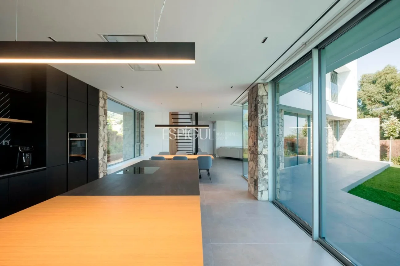 Contemporary Design Residence in Teià with a Pool and Private Garden.