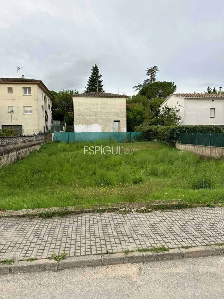 Terrain de 355 mètres carrés à Caldes de Malavella