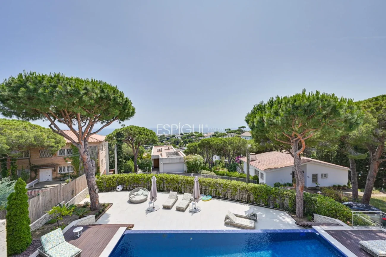 Villa de lujo con impresionantes vistas al mar en Cabrils, Maresme
