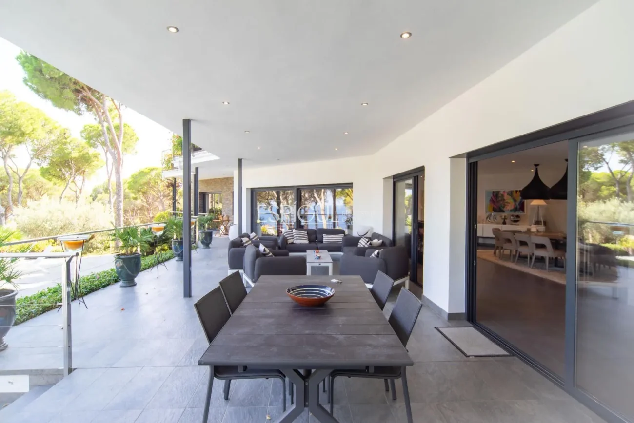Luxury Villa in Calella De Palafrugell with an Infinity Pool and Panoramic Sea Views