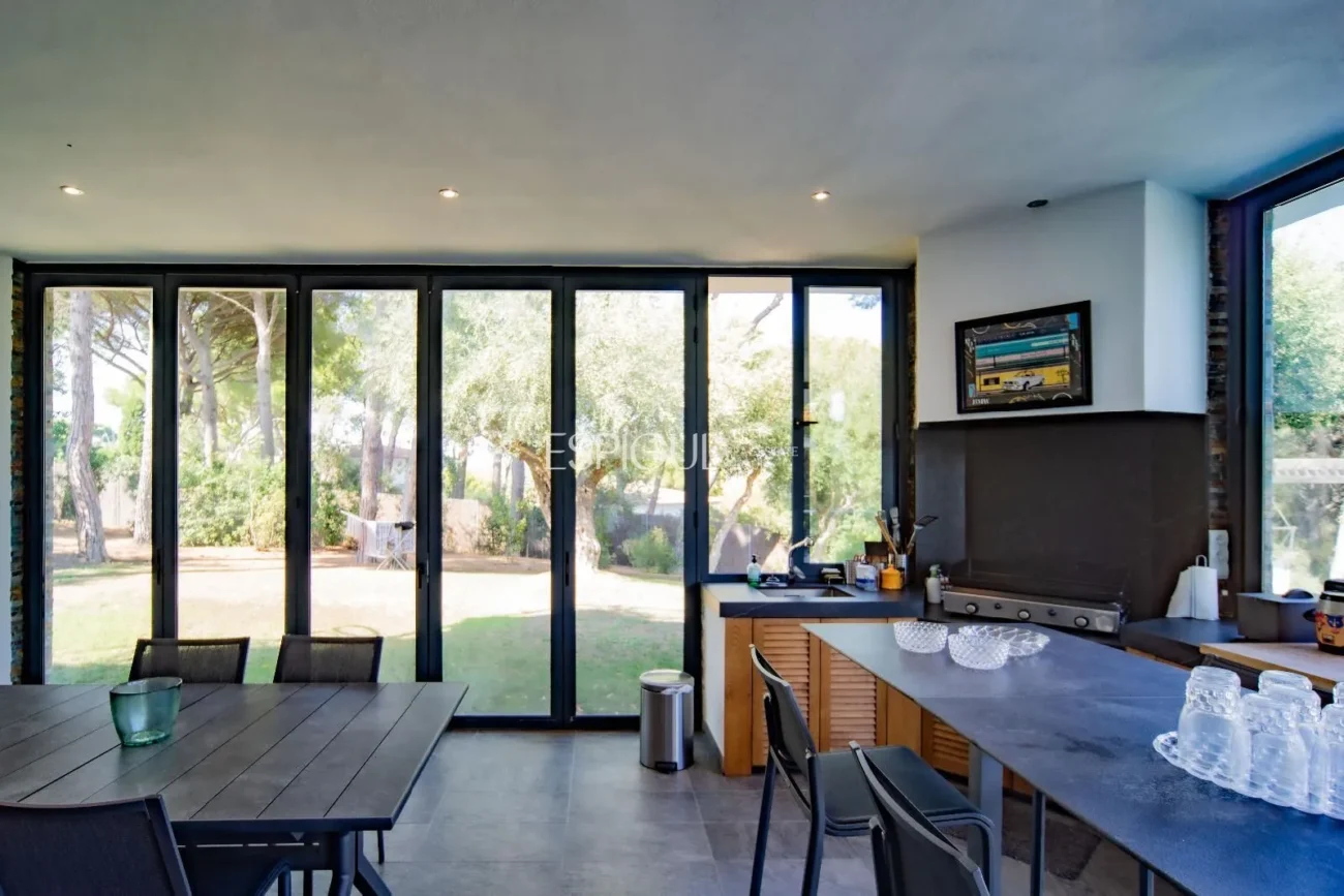 Luxury Villa in Calella De Palafrugell with an Infinity Pool and Panoramic Sea Views