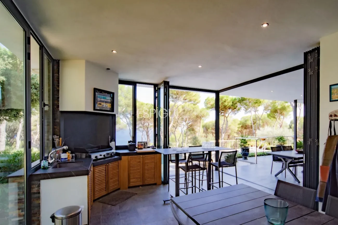 Luxury Villa in Calella De Palafrugell with an Infinity Pool and Panoramic Sea Views
