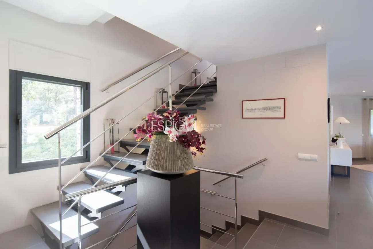 Luxury Villa in Calella De Palafrugell with an Infinity Pool and Panoramic Sea Views