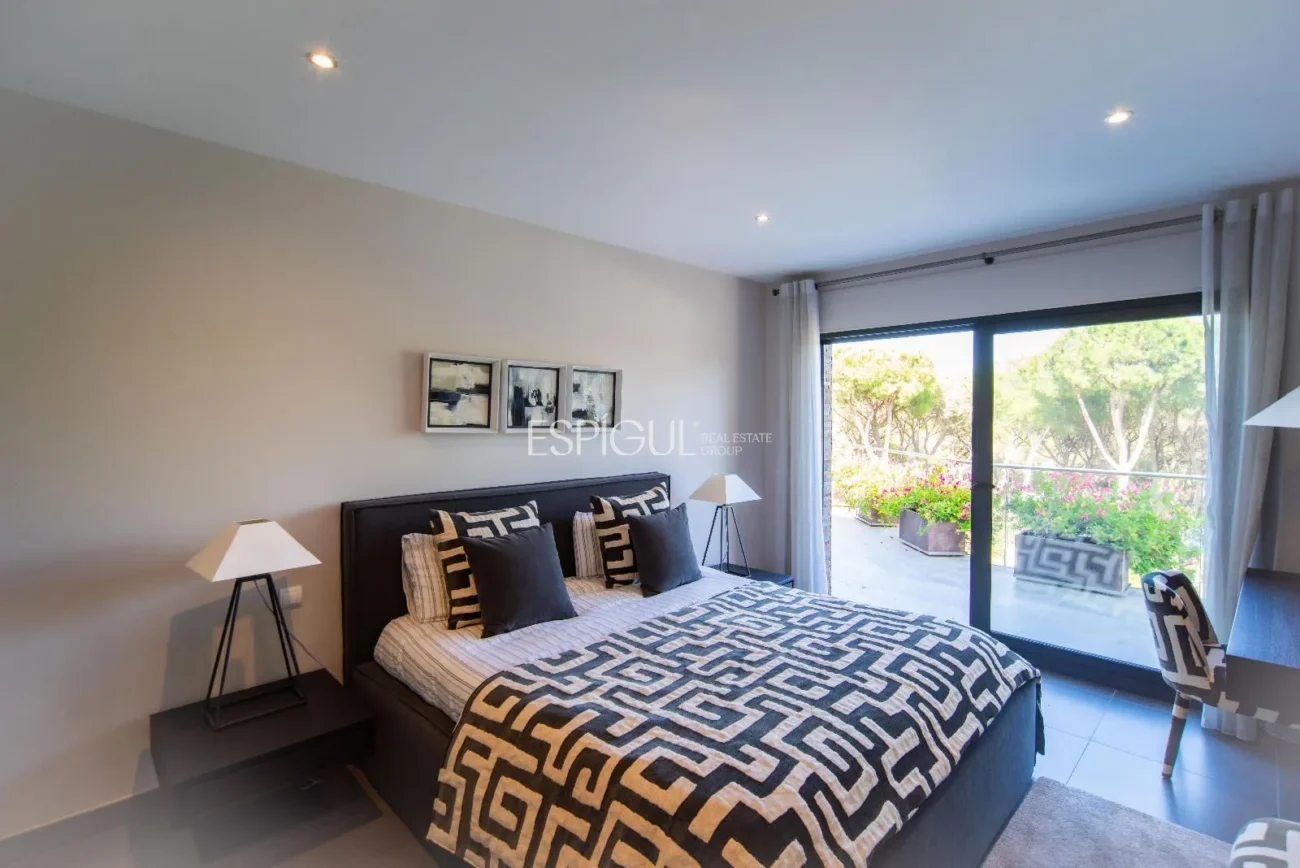 Luxury Villa in Calella De Palafrugell with an Infinity Pool and Panoramic Sea Views