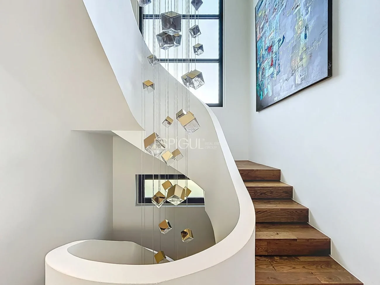 Villa exclusive avec piscine, jardin et finitions de luxe authentique