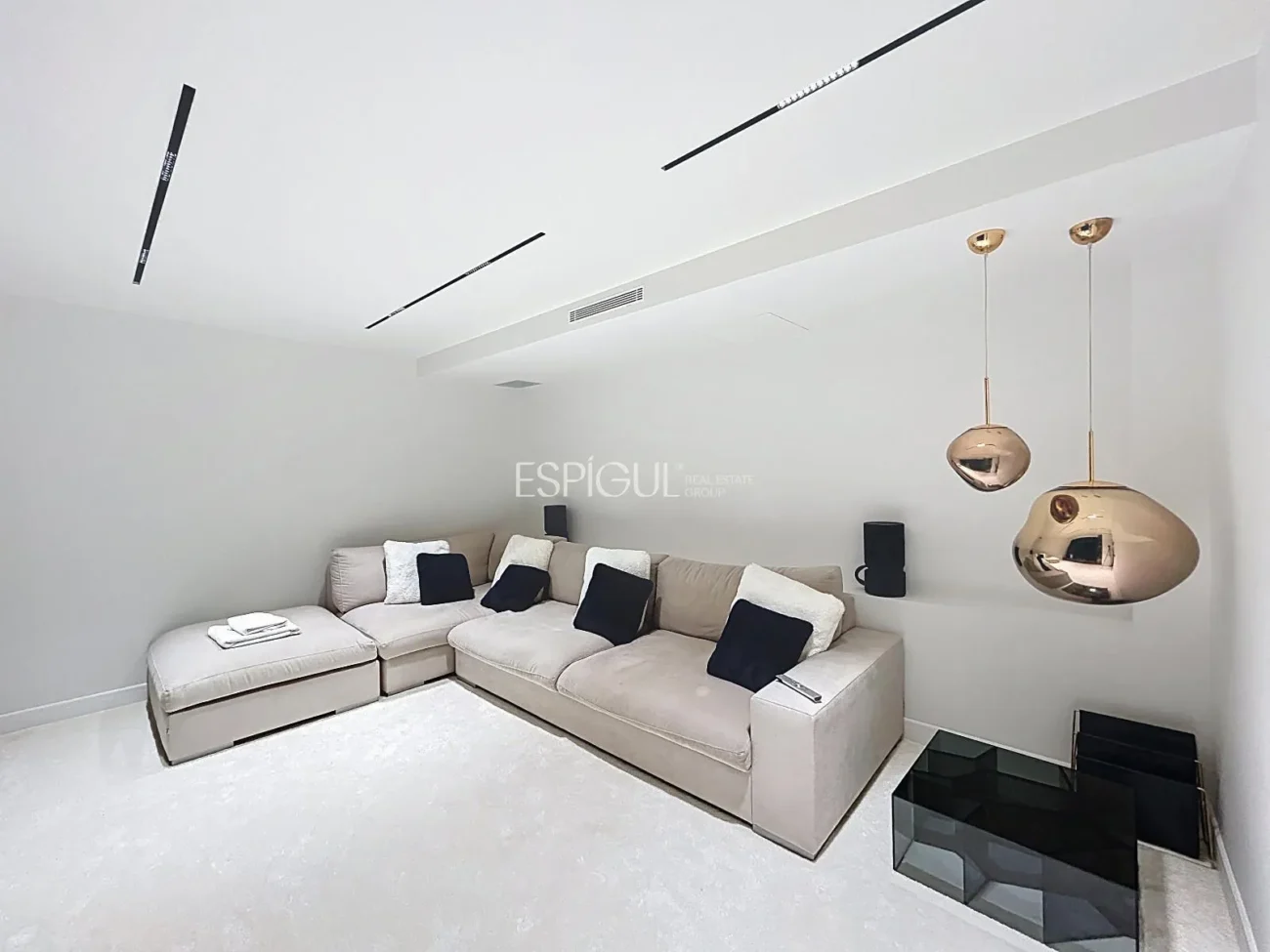 Villa exclusive avec piscine, jardin et finitions de luxe authentique