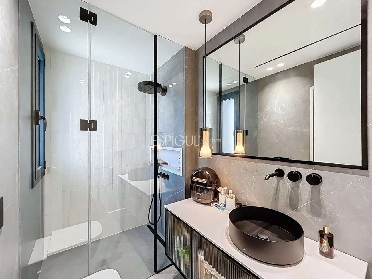 Villa exclusive avec piscine, jardin et finitions de luxe authentique