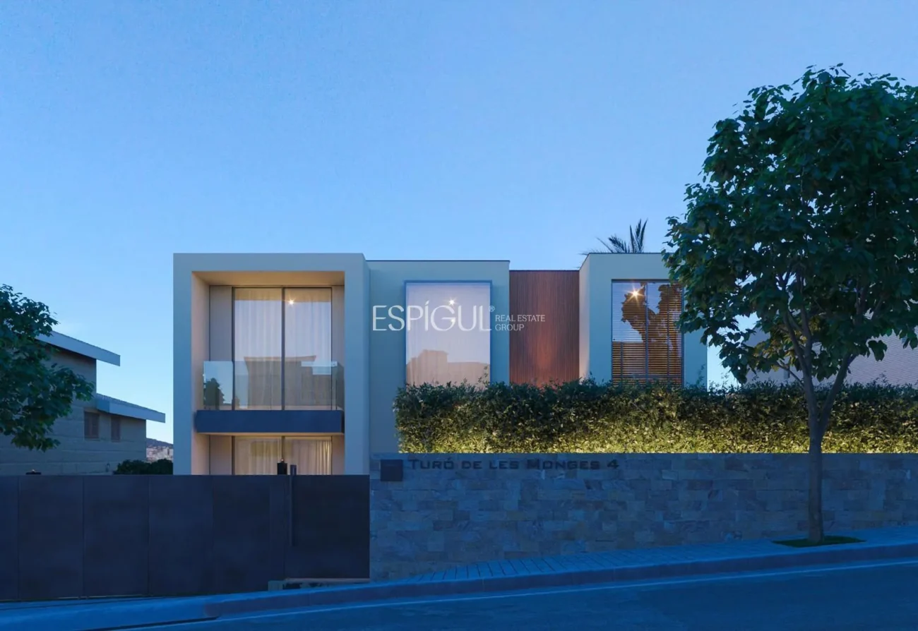 Impressive villa with all amenities in a premium setting