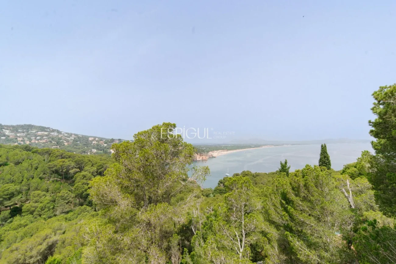 Luxury Villas with Sea Views in Begur