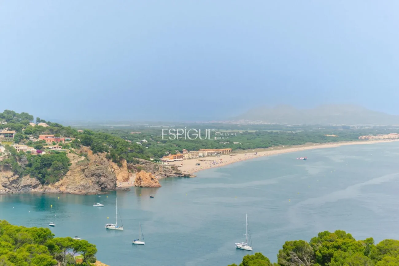 Luxury Villas with Sea Views in Begur
