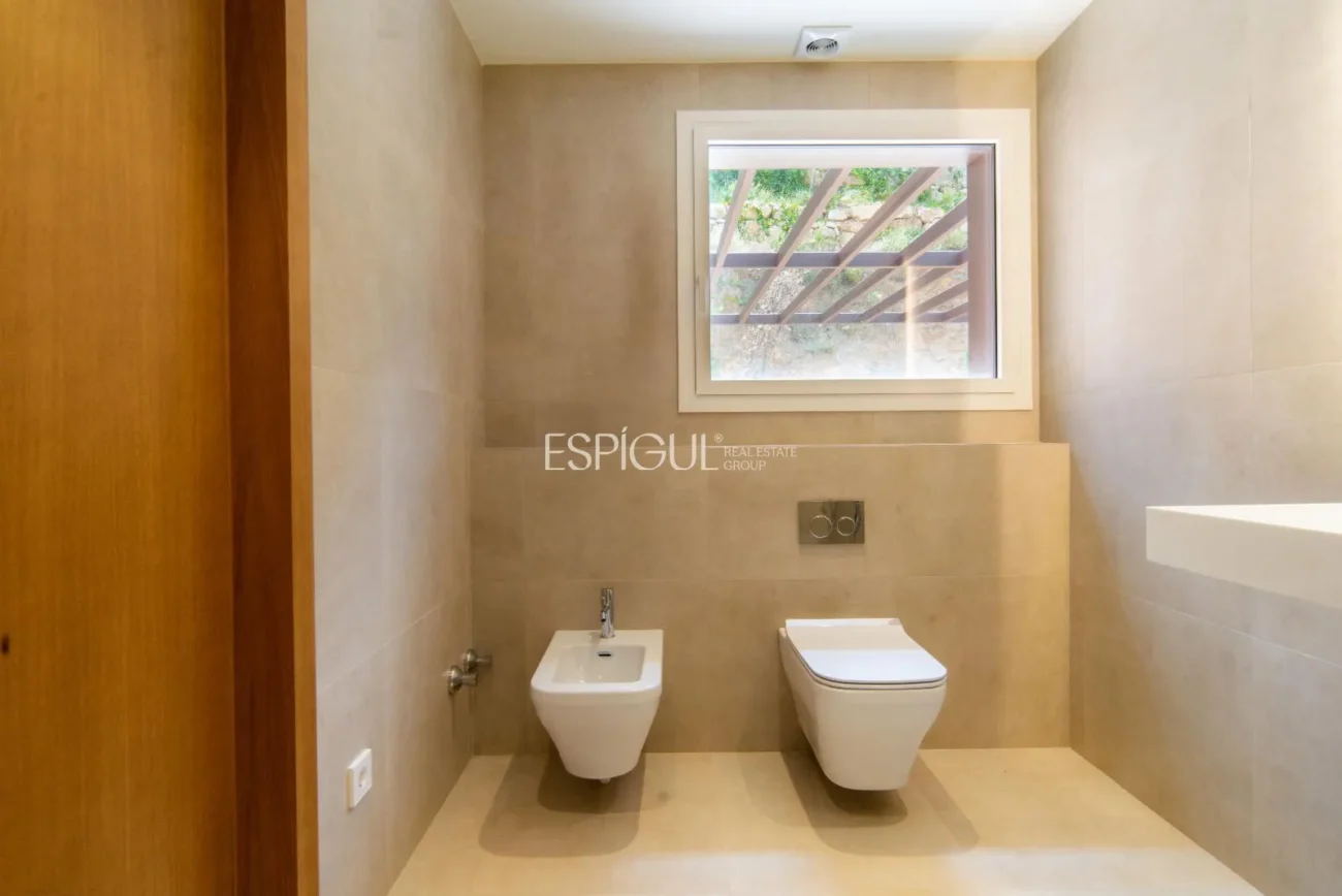 Luxury Villas with Sea Views in Begur