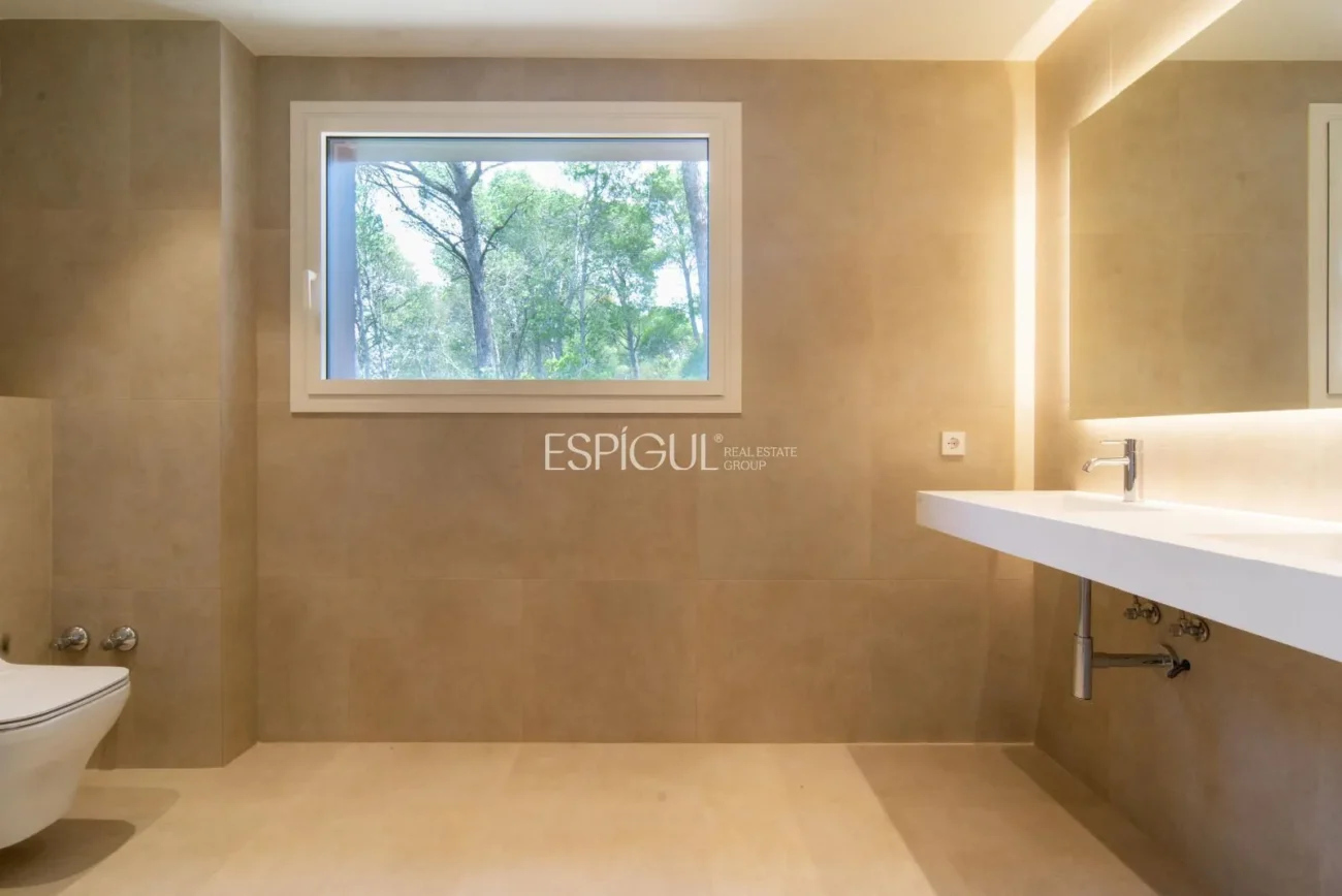 Luxury Villas with Sea Views in Begur