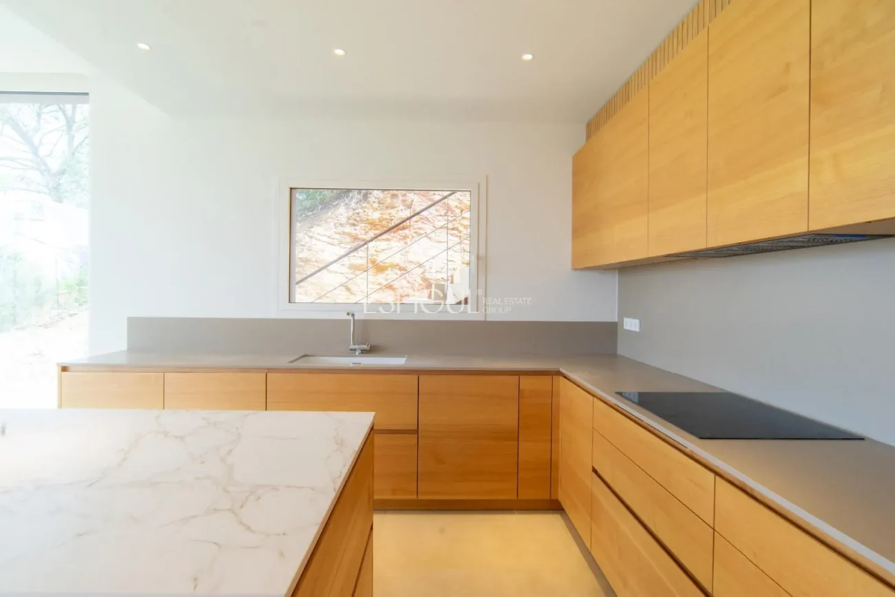 Luxury Villas with Sea Views in Begur