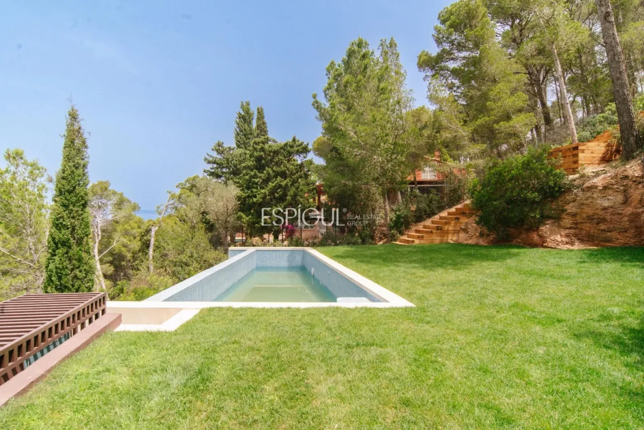 Luxury Villas with Sea Views in Begur