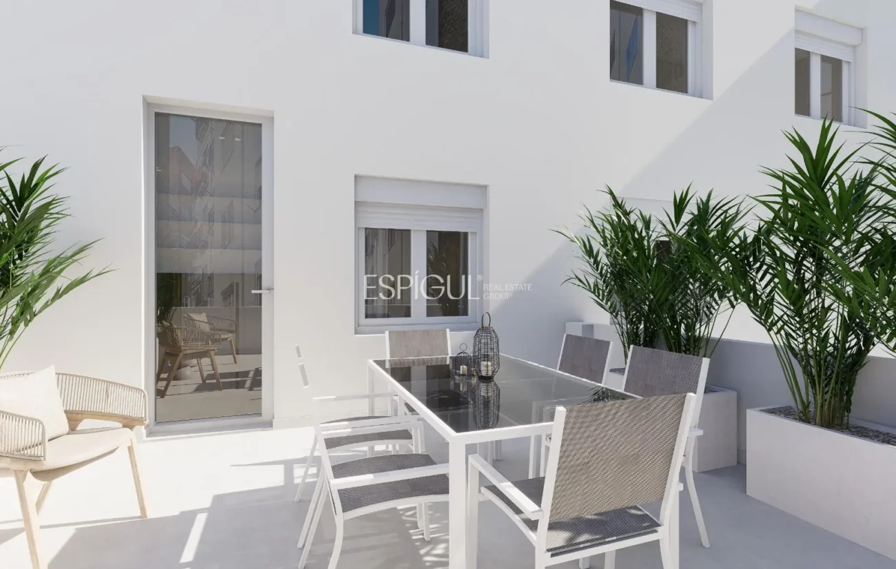 Logement extérieur avec terrasse dans la Calle de Las Naciones, quartier de Salamanca