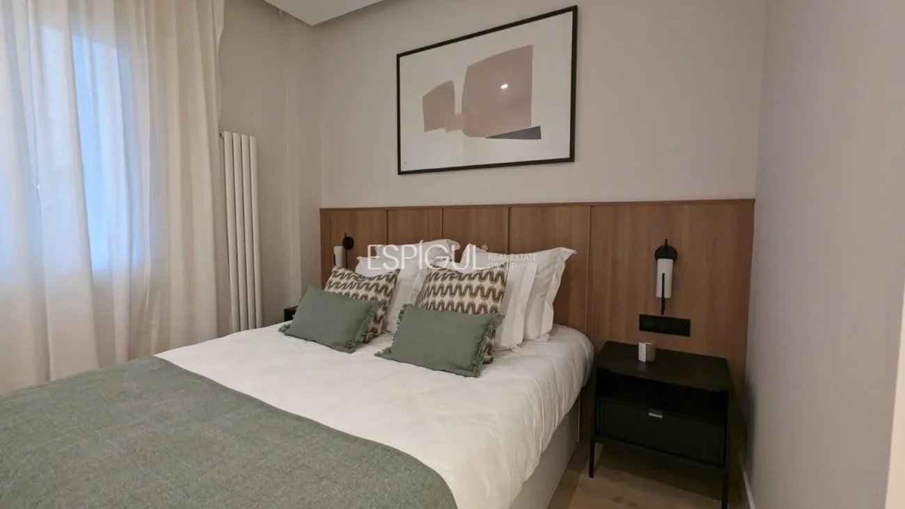 Logement rénové dans la rue Principe de Vergara, quartier de Salamanque