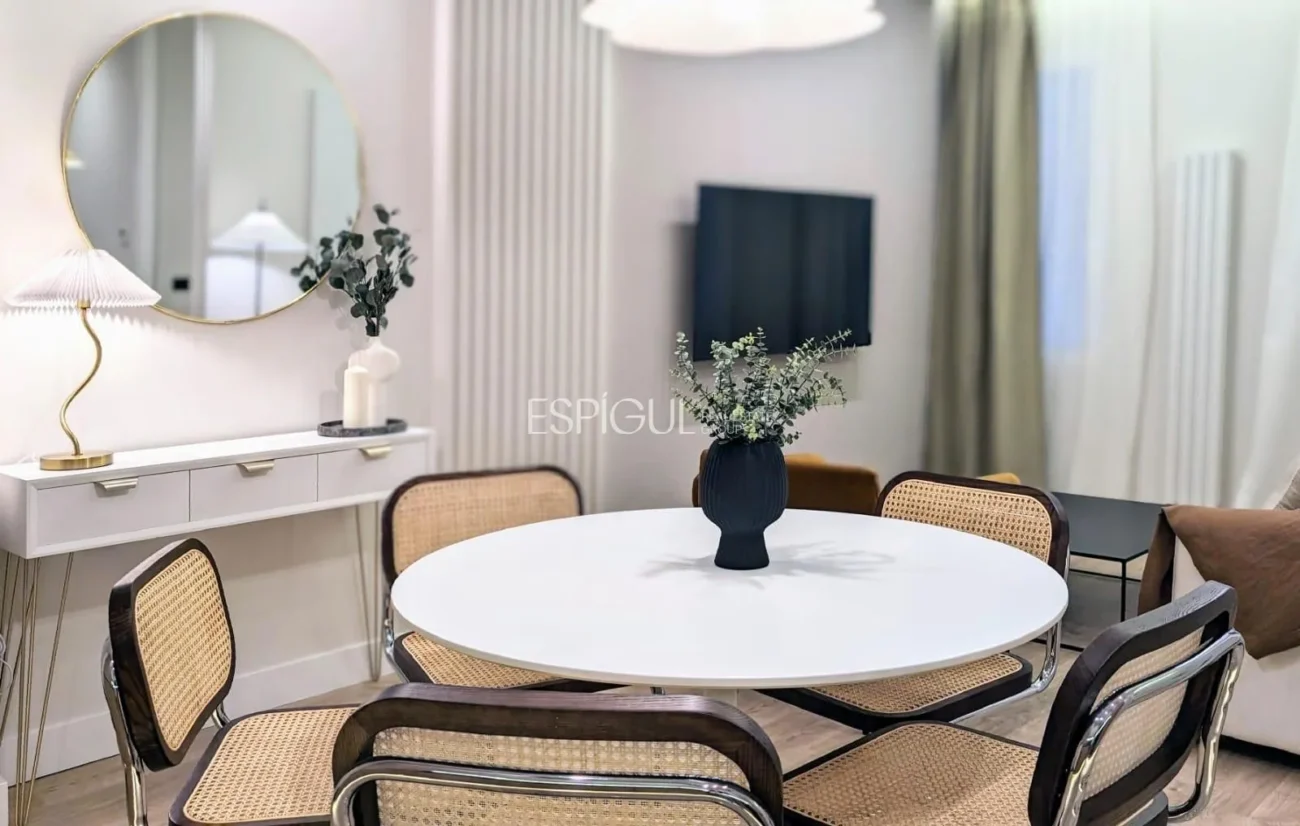 Renovierte Wohnung in der Calle Principe de Vergara, Stadtteil Salamanca