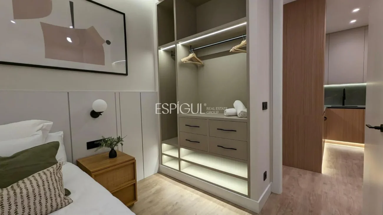 Logement rénové dans la rue Principe de Vergara, quartier de Salamanque
