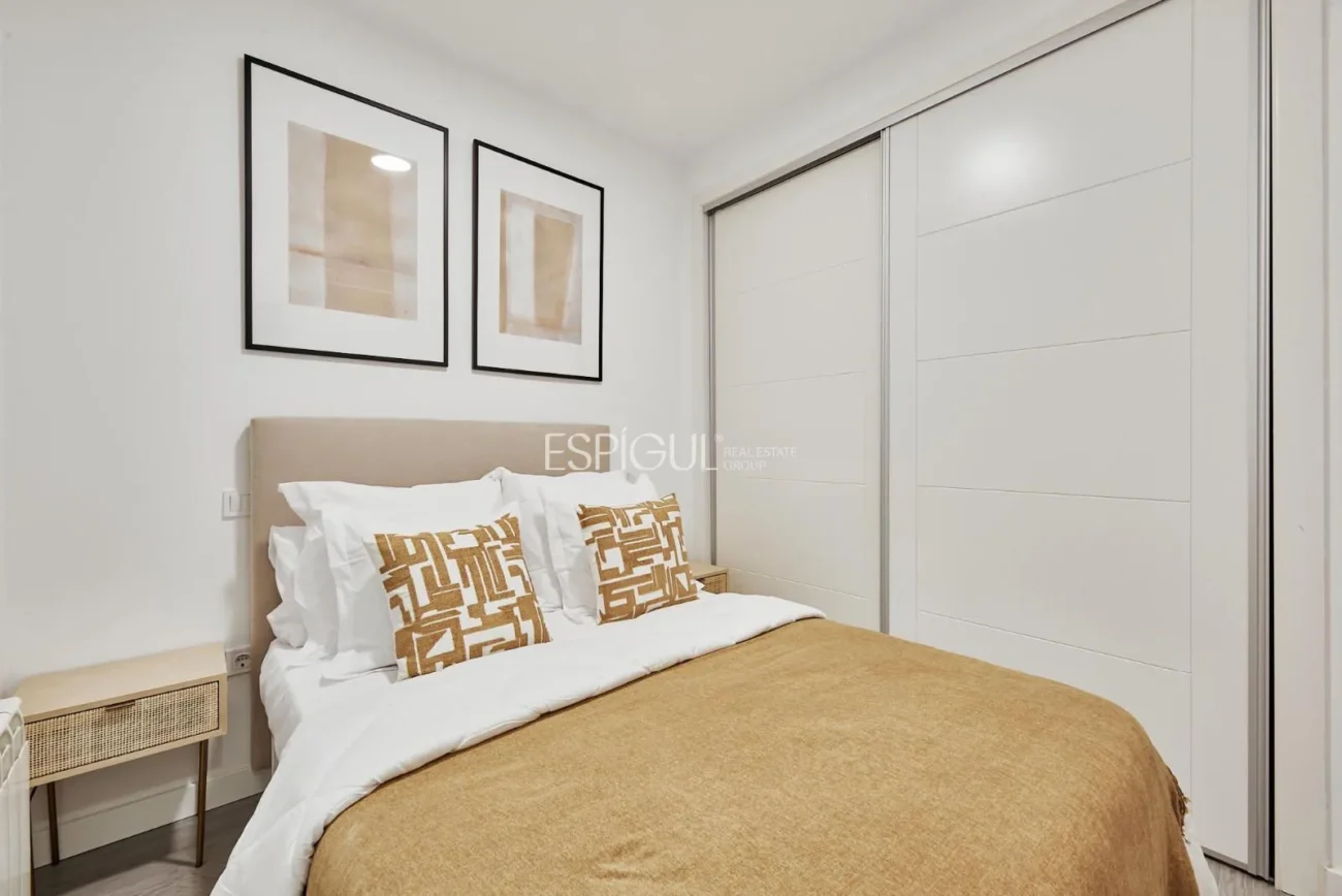 Renovated Apartment Melendez Valdes in Arapiles