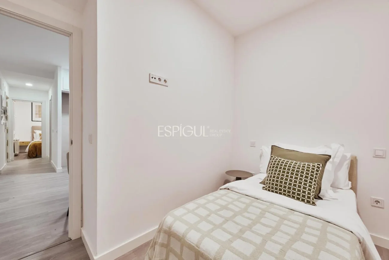 Renovated Apartment Melendez Valdes in Arapiles