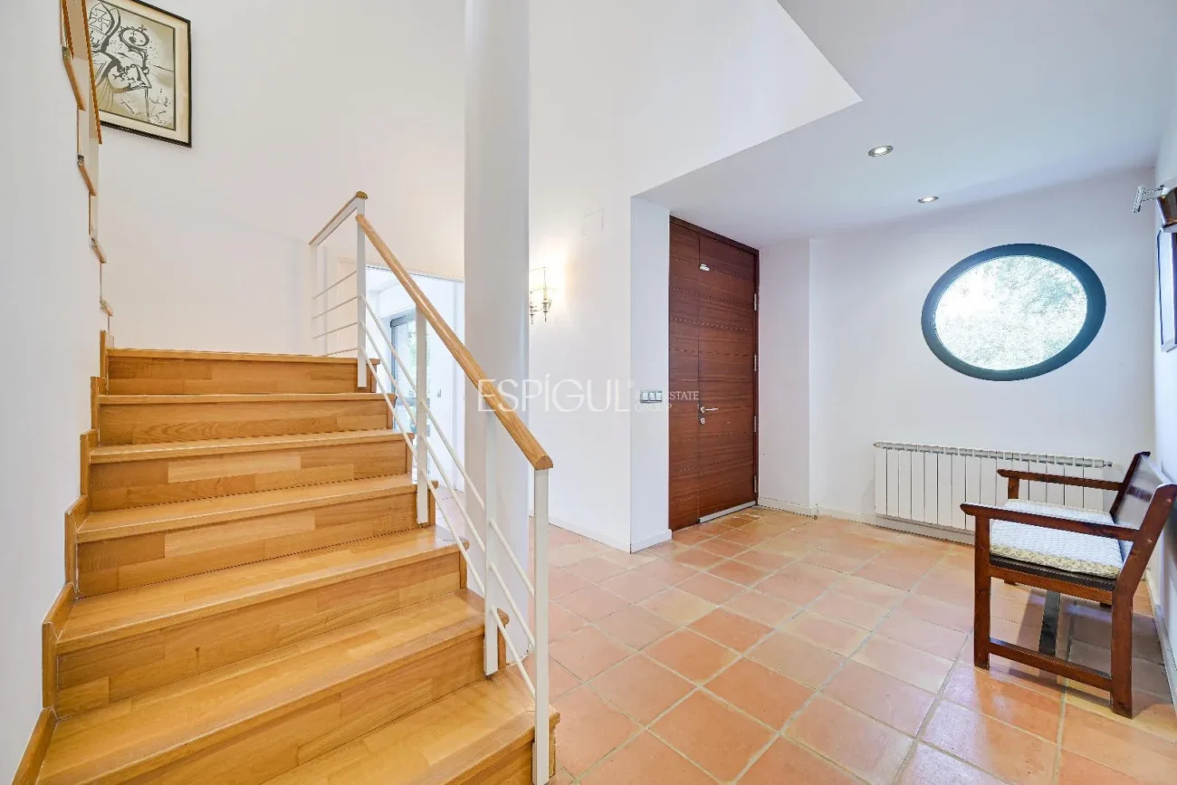 Haus in Fornells Parc mit Pool