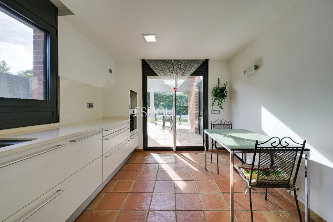 Haus in Fornells Parc mit Pool