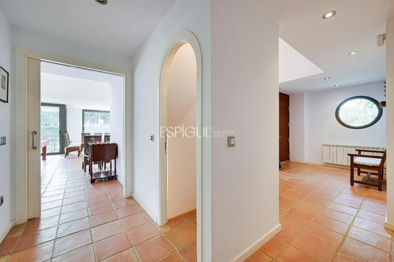 Haus in Fornells Parc mit Pool