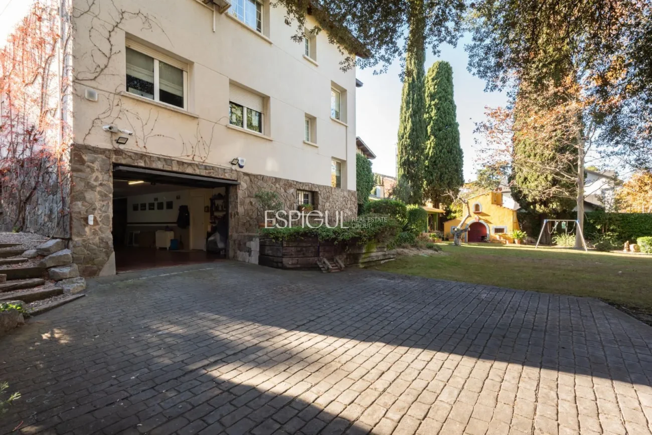 House or detached villa in Mirasol, Sant Cugat del Vallès