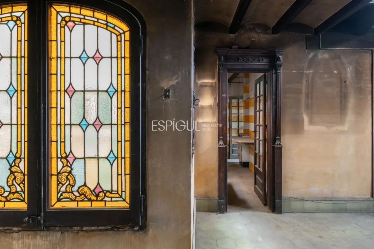 Duplex à vendre dans la rue de Majorque
