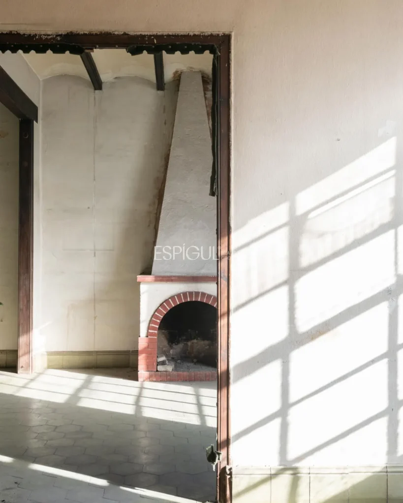 Duplex à vendre dans la rue de Majorque