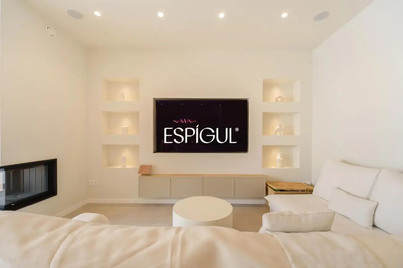 Exclusiva casa de lujo con piscina y spa en el corazón de Calella