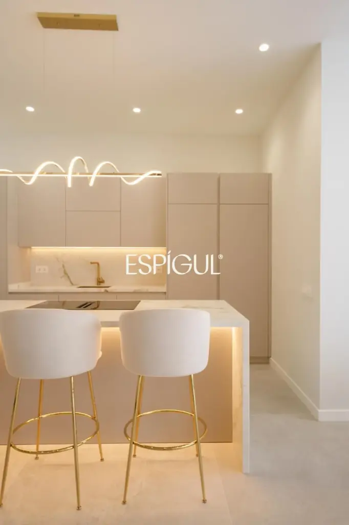 Exclusiva casa de lujo con piscina y spa en el corazón de Calella